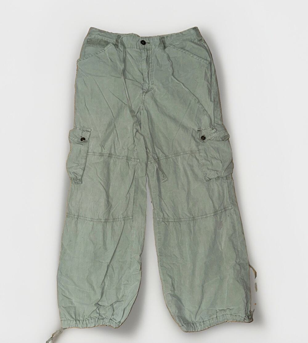 Urban Outfitters Women’s Fatigue Parachute Cargo Oants Green 30x30